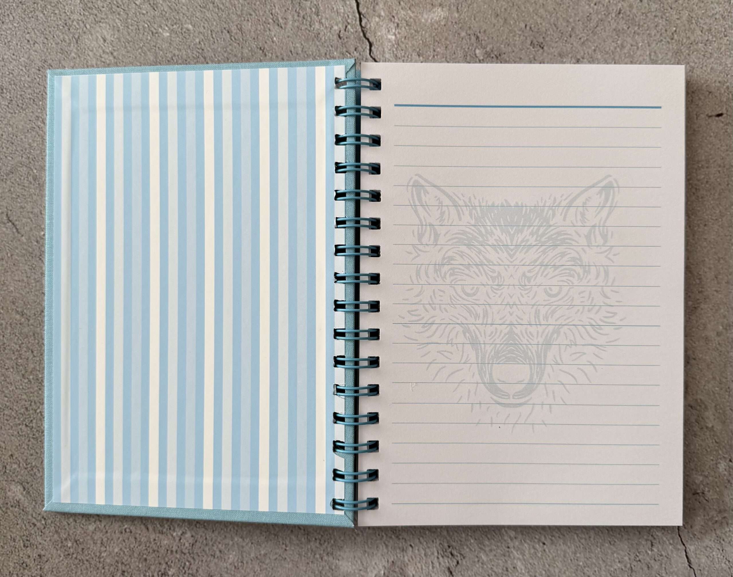 A5 Notizbuch "Wolf" mit Stoffeinband – Bild 2